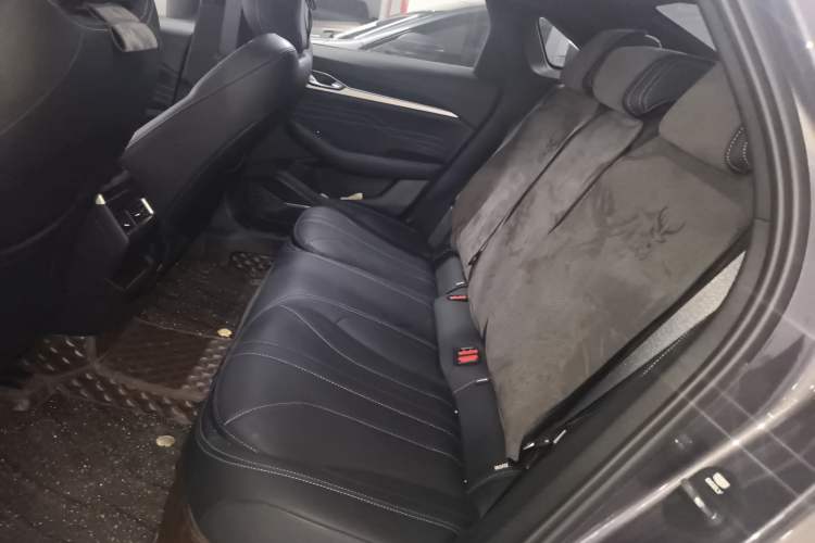 Used Geely Auto Preface 2025 Dongfang Yao 1.5TD Kunlun Edition Left Rear Seat