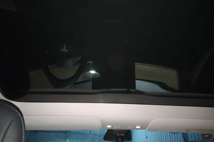 Used Tesla Model Y 2021 Revised Version 2 Long-Range All-Wheel-Drive Edition