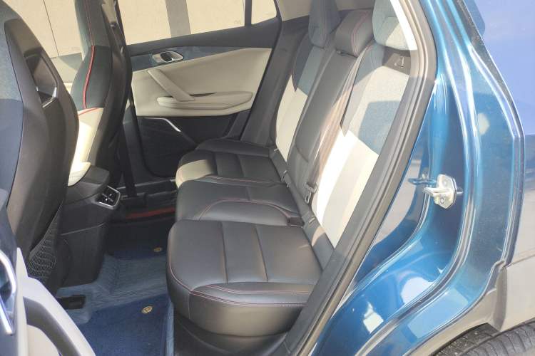 Used Lynk & Co 06 2020 1.5T YAO Halo