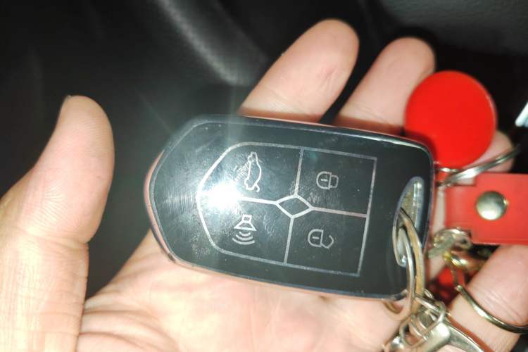 Used BORGWARD BX7 2016 28T Two-Wheel Drive Luxury Version 5 Seats
