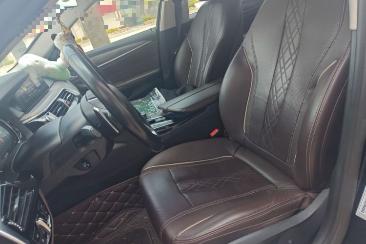 Used BMW 5 Series 2018 Facelifted 530Li Luxury Edition Premium Package Left Front Seat