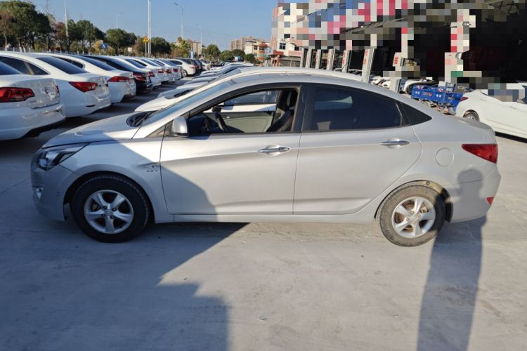 Used Hyundai Verna (older generation) 2014 1.4L Automatic Leading-Edge GLX

