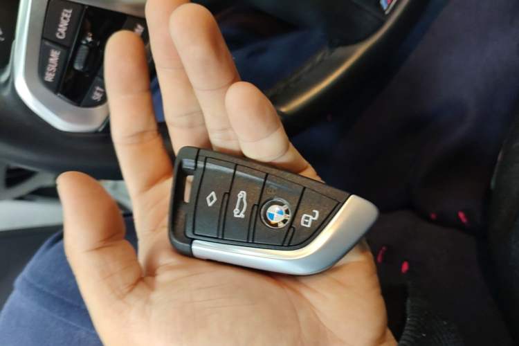 Used BMW 3 Series 2021 Second Facelift 325Li M Sport Package Vehicle Key