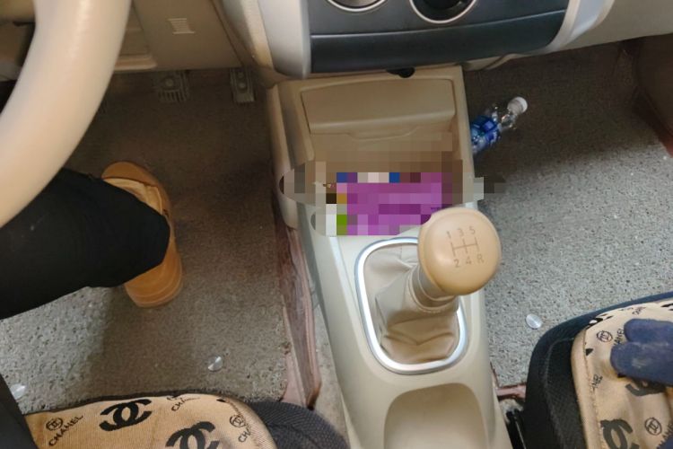 Used Venucia D50 2013 1.6L Manual Fashion Edition