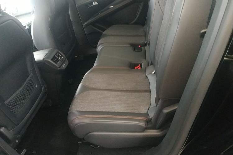 Used Peugeot 5008 2017 380THP 7-Seater Elite Edition Left Rear Seat