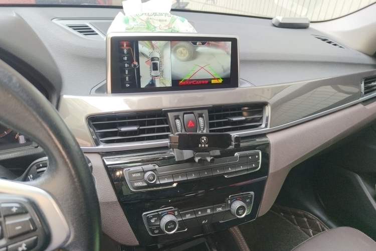 Used BMW X1 2019 xDrive20Li Luxury Model
