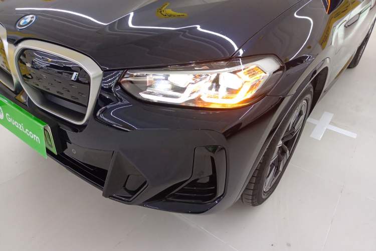 Used BMW iX3 2024 Leading Model