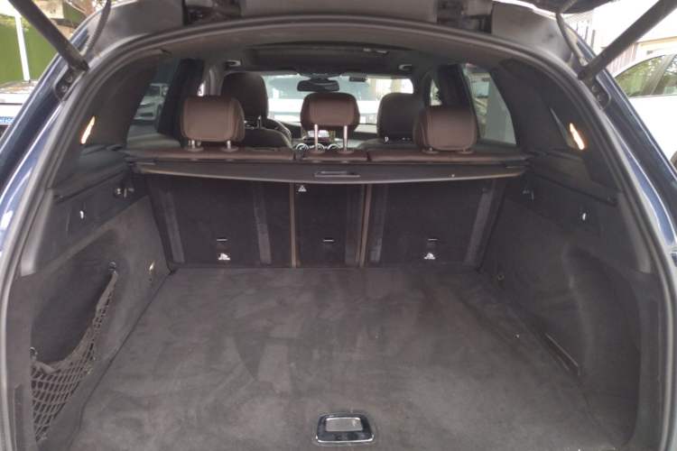 Used Mercedes-Benz GLC 2017 GLC 200 4MATIC Trunk