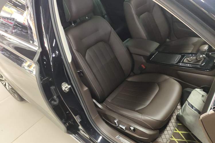 Used Volkswagen Phideon 2021 380TSI Luxury Edition
