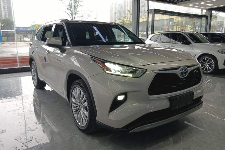 Used Toyota Highlander 2023 2.5L Smart Electric Hybrid Dual-Motor All-Wheel-Drive Luxury 7-Seater Exterior 1