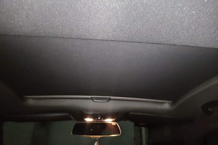 Used Volkswagen Beetle 2015 280TSI
