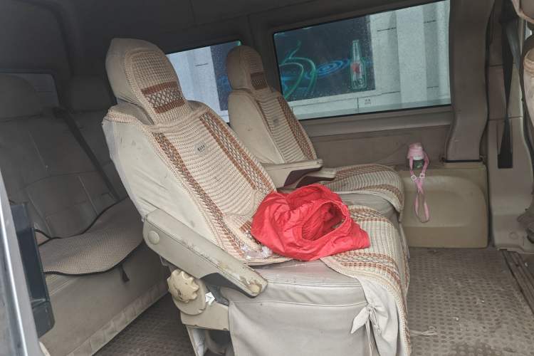 Used Ford Transit Custom 2009 2.4T Diesel Luxury Short Wheelbase Mid-Roof Emission Standard III
