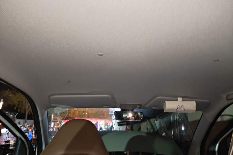 Used Wuling Hongguang MINIEV 2022 GAMEBOY 300km Enthusiast Model with Lithium Iron Phosphate Headliner