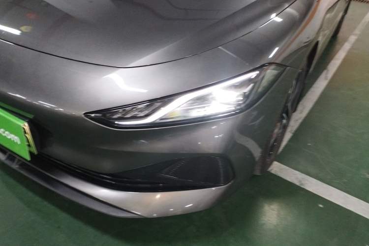 Used Roewe D7 2023 DMH 125km Superior Edition
