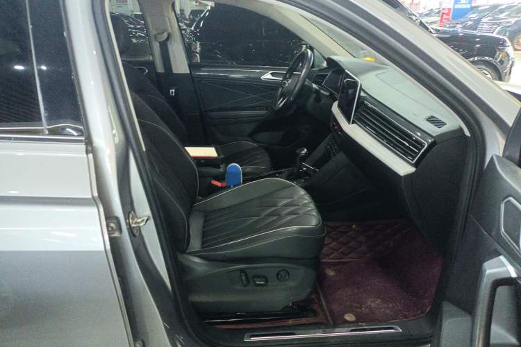 Used Volkswagen Tiguan L 2022 330TSI Automatic Two-Wheel Drive R-Line Enhanced Edition
