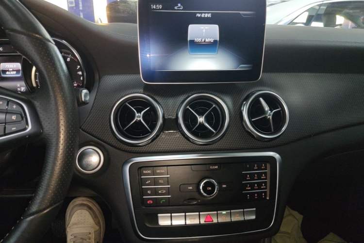 Used Mercedes-Benz GLA 2018 GLA 200 Fashion Model
