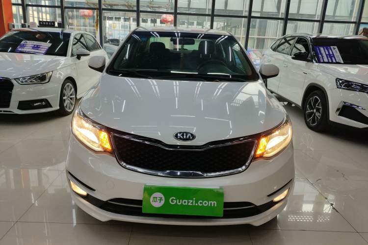 Used Kia K2 2015 Sedan 1.4L MT GLS