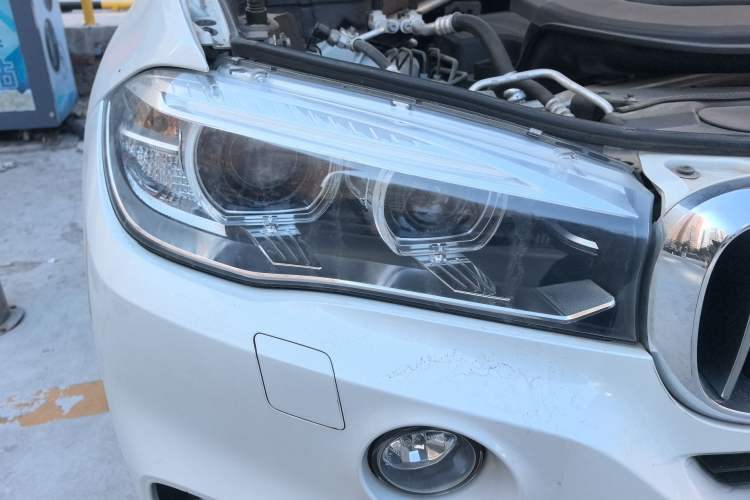 Used BMW X5 2018 xDrive28i
