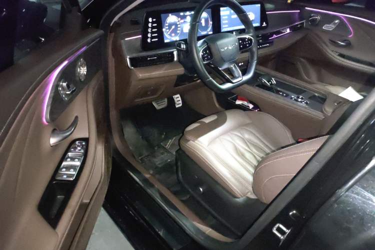 Used Chery Arrizo 8 2023 High-Performance Edition 2.0T DCT Powerfully Equipped Driver Seat