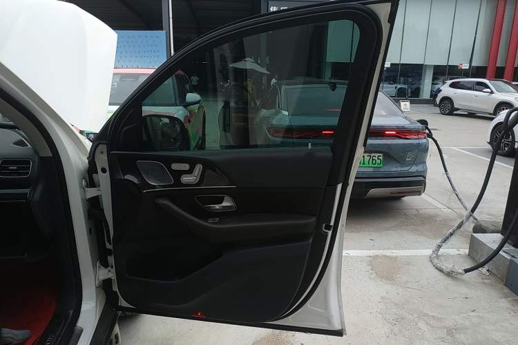 Used Mercedes-Benz GLE 2020 GLE 350 4MATIC Fashion Model
