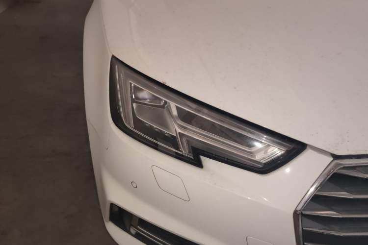 Used Audi A4L 2018 30th Anniversary Edition 40 TFSI Fashion Model