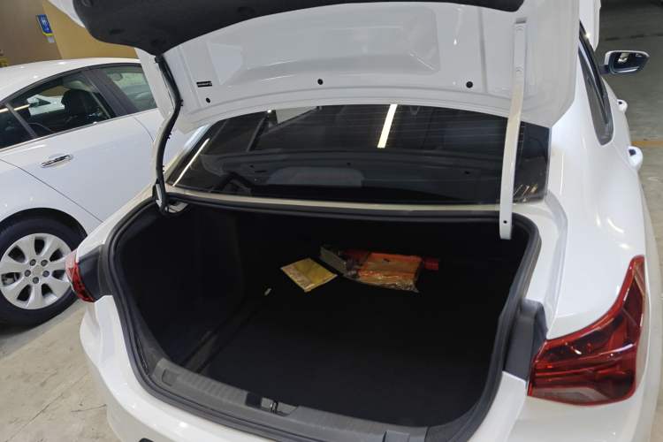 Used Chevrolet Cavalier 2021 325T Automatic Enjoyment Edition