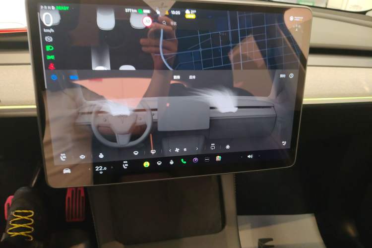 Used Tesla Model Y 2024 Rear-Wheel-Drive Version Audio And AC Panel