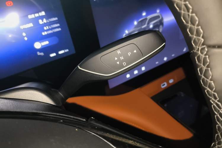 Used EXEED Lanyue C-DM 2025 180 Ultra-Long Range Ultra All-Wheel Drive 6-Seater