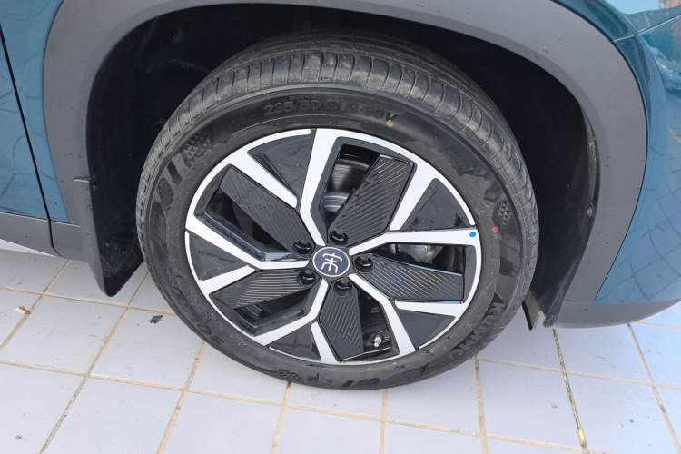 Used BYD Song L DM-i 2024 160km Beyond Edition
