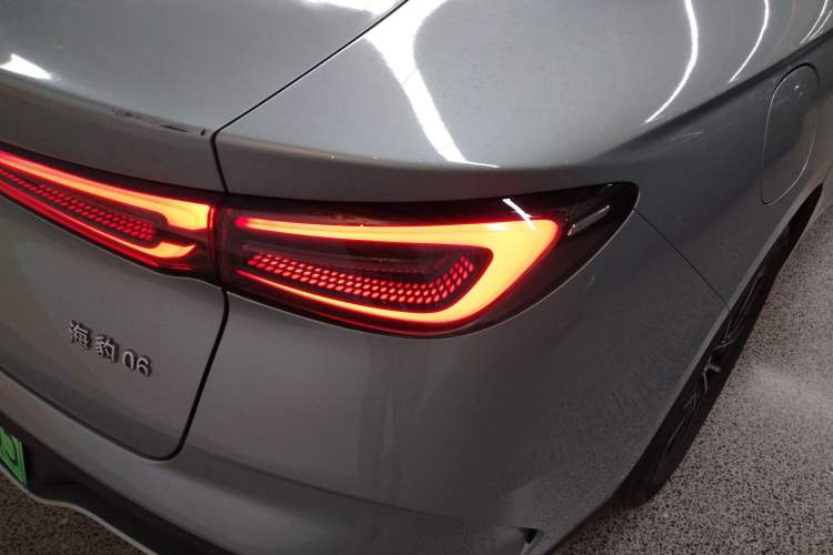 Used BYD Seal 06 New Energy 2024 DM-i 120KM Luxury Model
