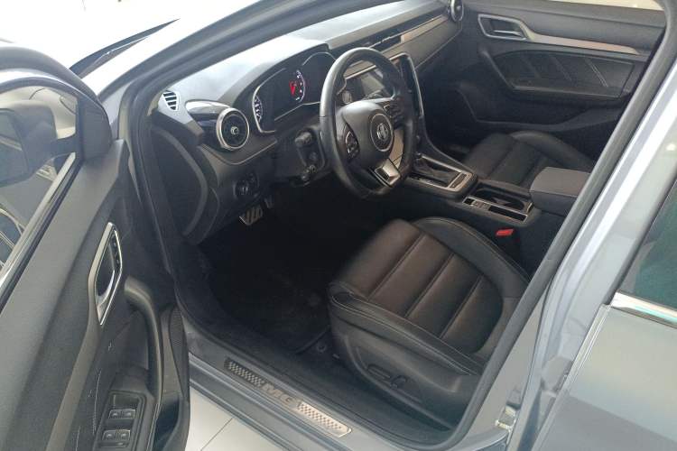 Used MG 6 2017 20T Automatic Luxury Smart Connect Version China V Standard
