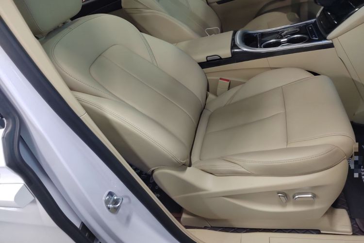 Used Buick GL8 2023 ES Lu Zun Deluxe Model Right Front Seat