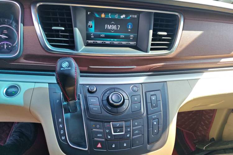 Used Buick GL8 2018 28T Prestige Version China VI Standard