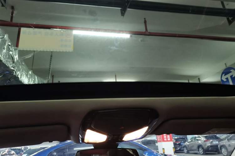 Used BMW 3 Series 2023 325Li M Sport Night Edition Package Headliner