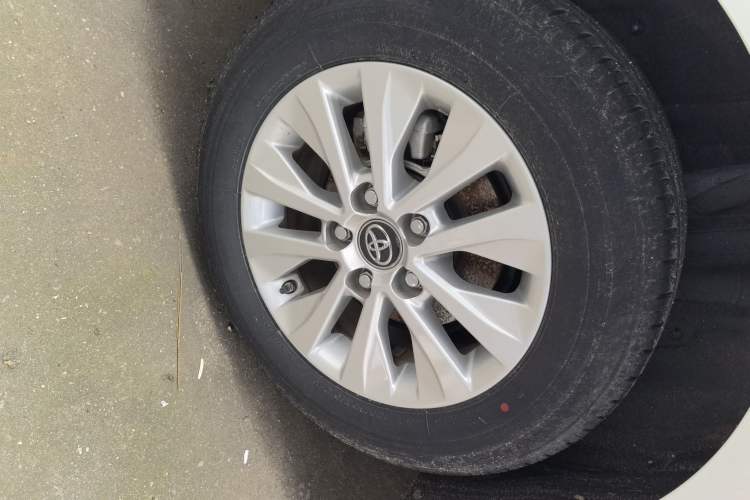 Used Toyota Corolla 2022 1.2T S-CVT Pioneer PLUS Edition Right Rear Wheel Hub