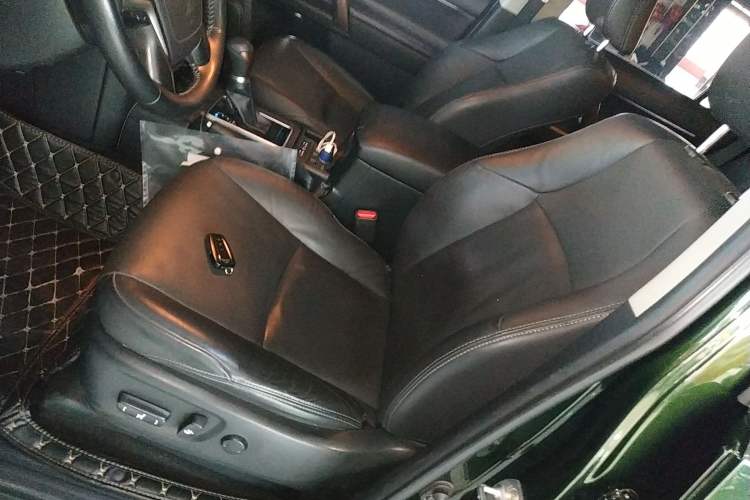 Used Toyota Prado 2018 3.5L Automatic TX-L Left Front Seat