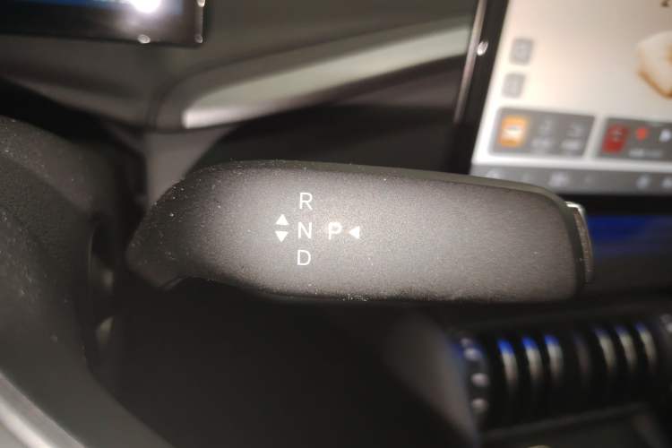 Used BYD Yuan PLUS 2025 Intelligent Driving Version 510 km Leading Edition Gear Lever