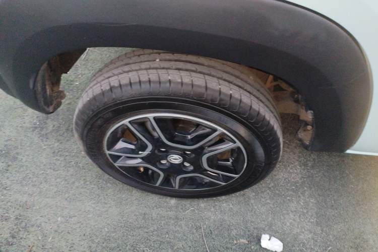 Used Dongfeng NAMMI BOX 2022 Light Wind Edition 201KM Advanced Model Exterior 2