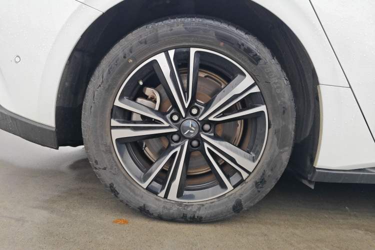 Used Hongqi EH7 2024 690 Pro