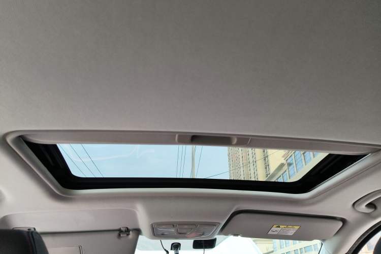 Used BAIC Senova X25 2015 1.5L Manual Elite Edition Headliner