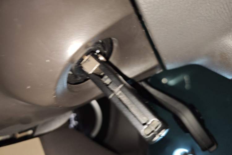 Used Ford Focus 2013 Hatchback Classic 1.8L Manual Fashion Edition Vehicle Key