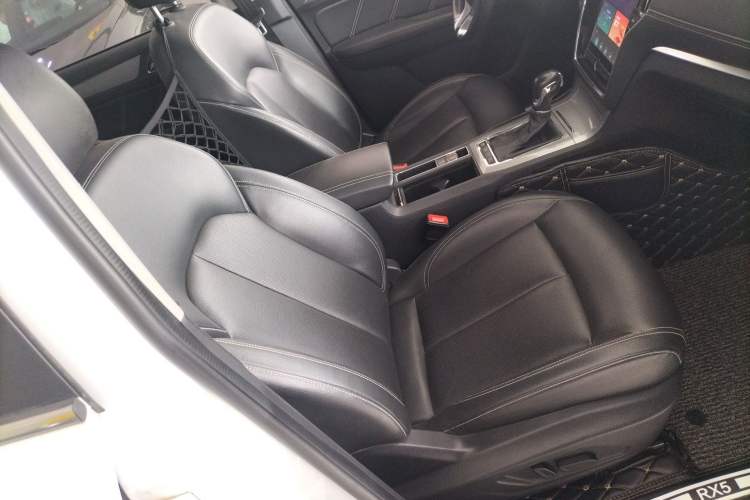 Used Roewe RX5 2016 20T Two-Wheel Drive Automatic Internet Smart Edition