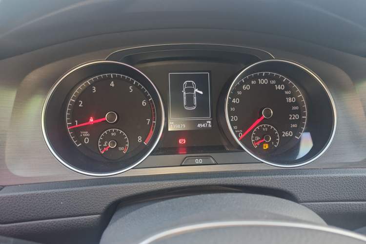 Used Volkswagen Golf 2016 230TSI Automatic Luxury Version