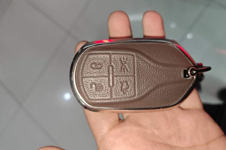 Used Maserati Levante 2018 3.0T Standard Edition Vehicle Key