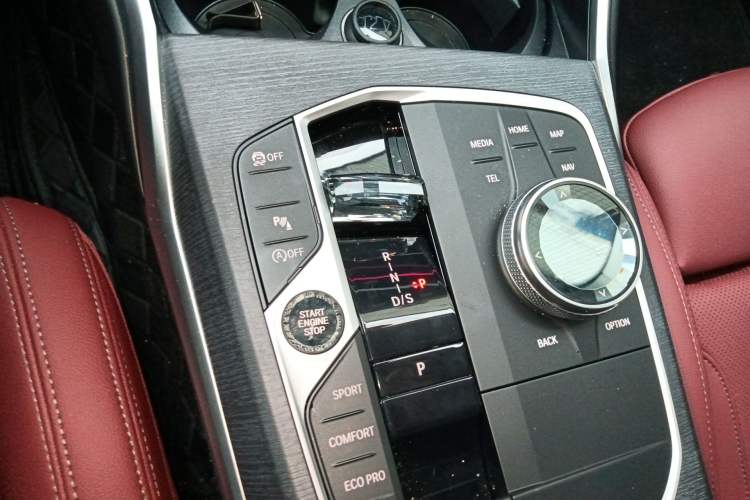 Used BMW 4 Series 2024 425i Gran Coupe M Sport Package Gear Lever