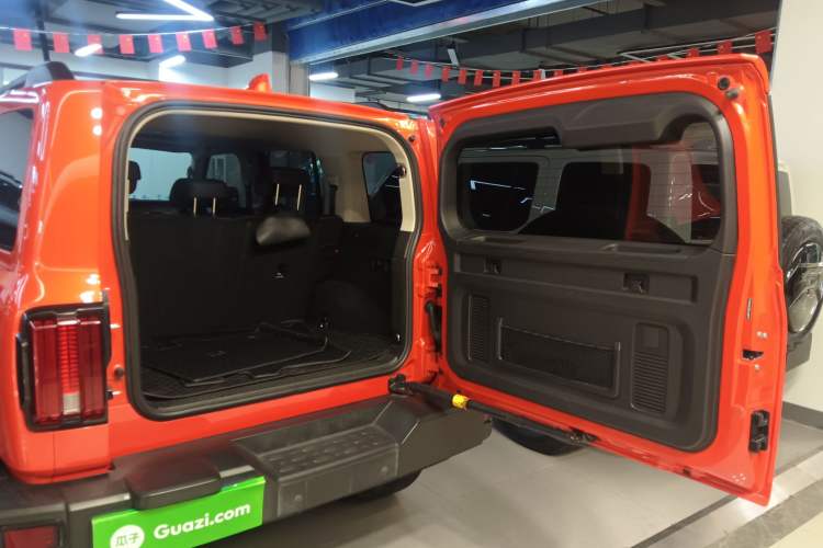 Used Tank 300 2023 Off-Road Edition 2.0T Conqueror Trunk