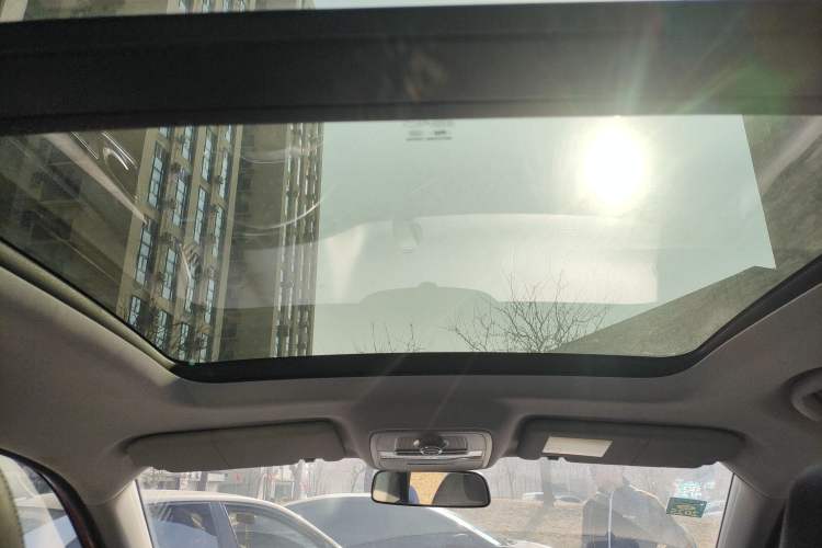 Used Roewe RX5 2016 20T Two-Wheel Drive Manual Flagship Edition
