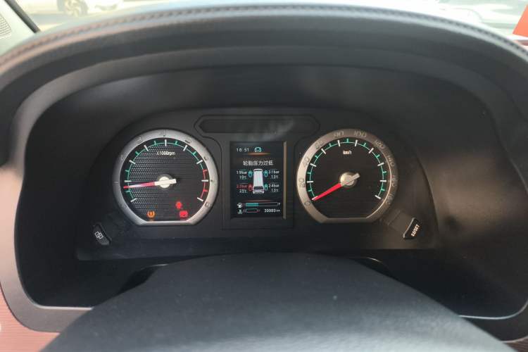 Used FORTHING Lingzhi 2020 M5L 1.6L Luxury 7-Seater Instrument Cluster