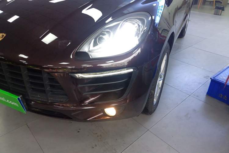 Used Porsche Macan 2016 Macan 2.0T Left Front Headlight
