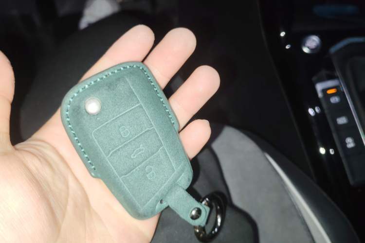 Used Volkswagen Tayron 2022 380TSI Four-Wheel Drive R-Line Connected Version Vehicle Key